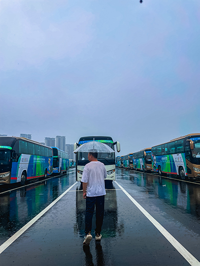 E:2023.88.2•Ӱ񼯡ͼм顪ʱ˶.jpg